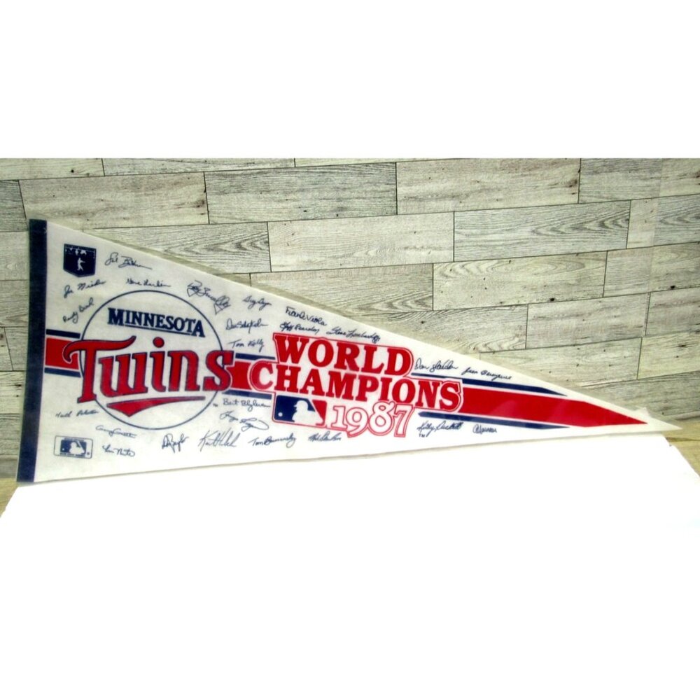 1987 World Series MINNESOTA TWINS Champions Facsimile Baseball Auto Pennant